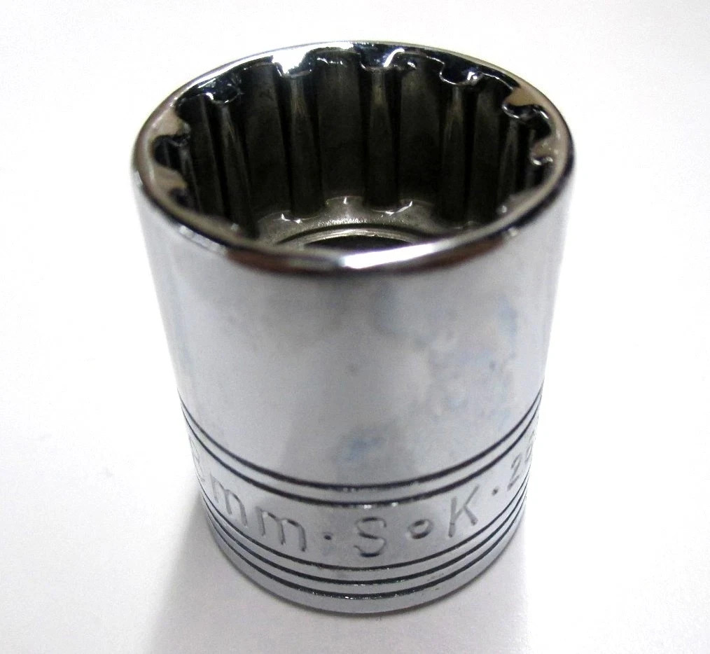 SK Tools 12pt. 3/8"  Drive Deep Socket  18mm Chrome 2618 *MADE IN THE USA*
