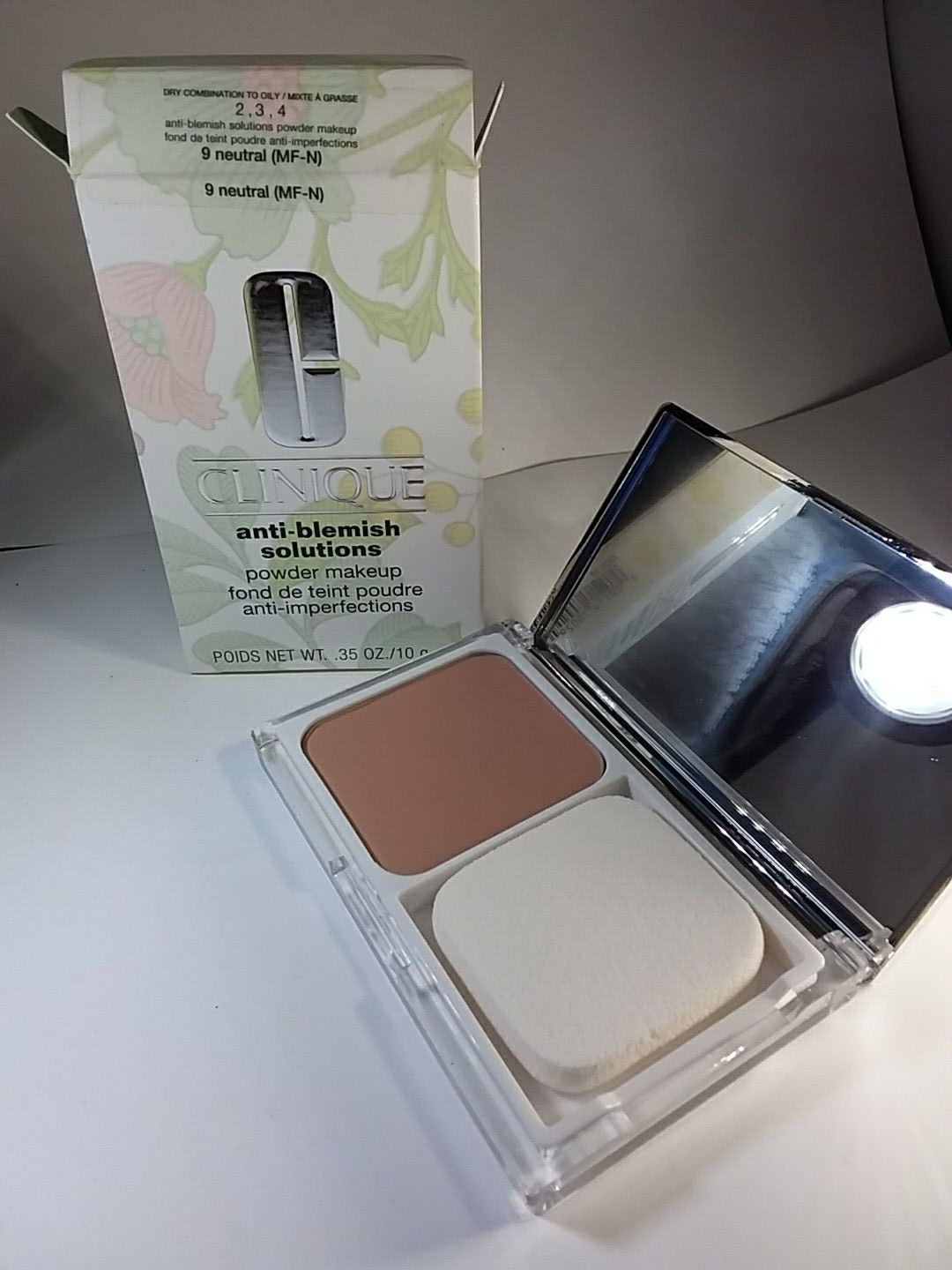 Clinique Anti-Blemish Solutions Powder Makeup 9 Neutral