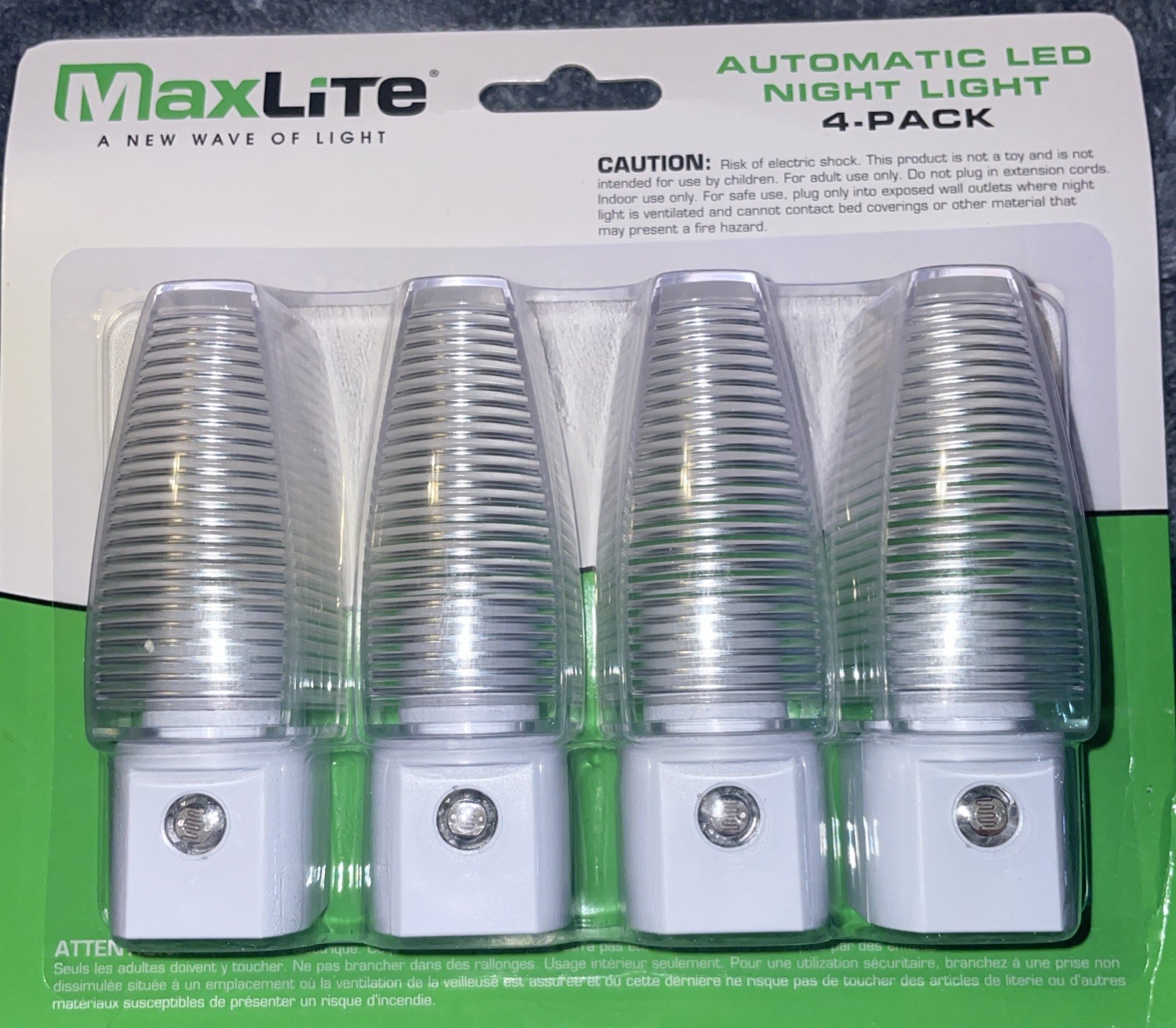 MaxLite Automatic LED Night Light 4 Pack Dusk Till Dawn Sensor New
