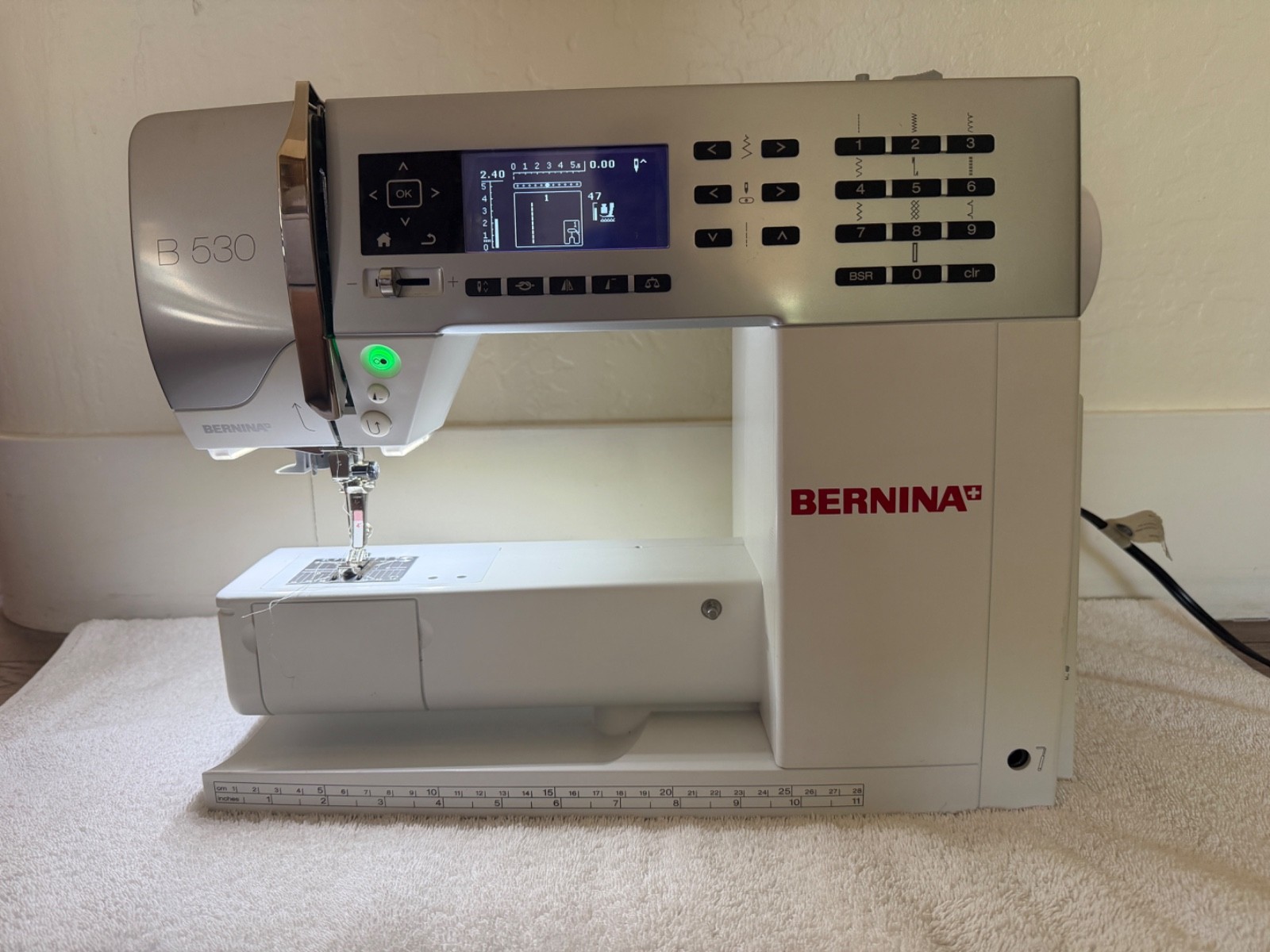 Bernina B530 Sewing Machine