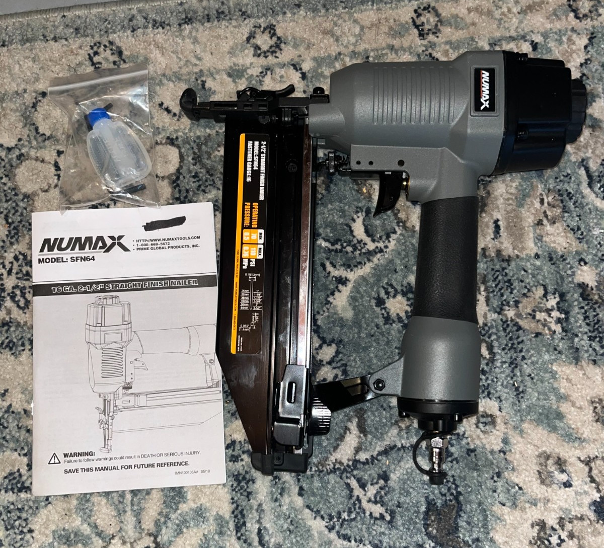 NuMax SFN64 16 Ga 2-1/2" Pneumatic Straight Finish Nailer - Brand New in Box