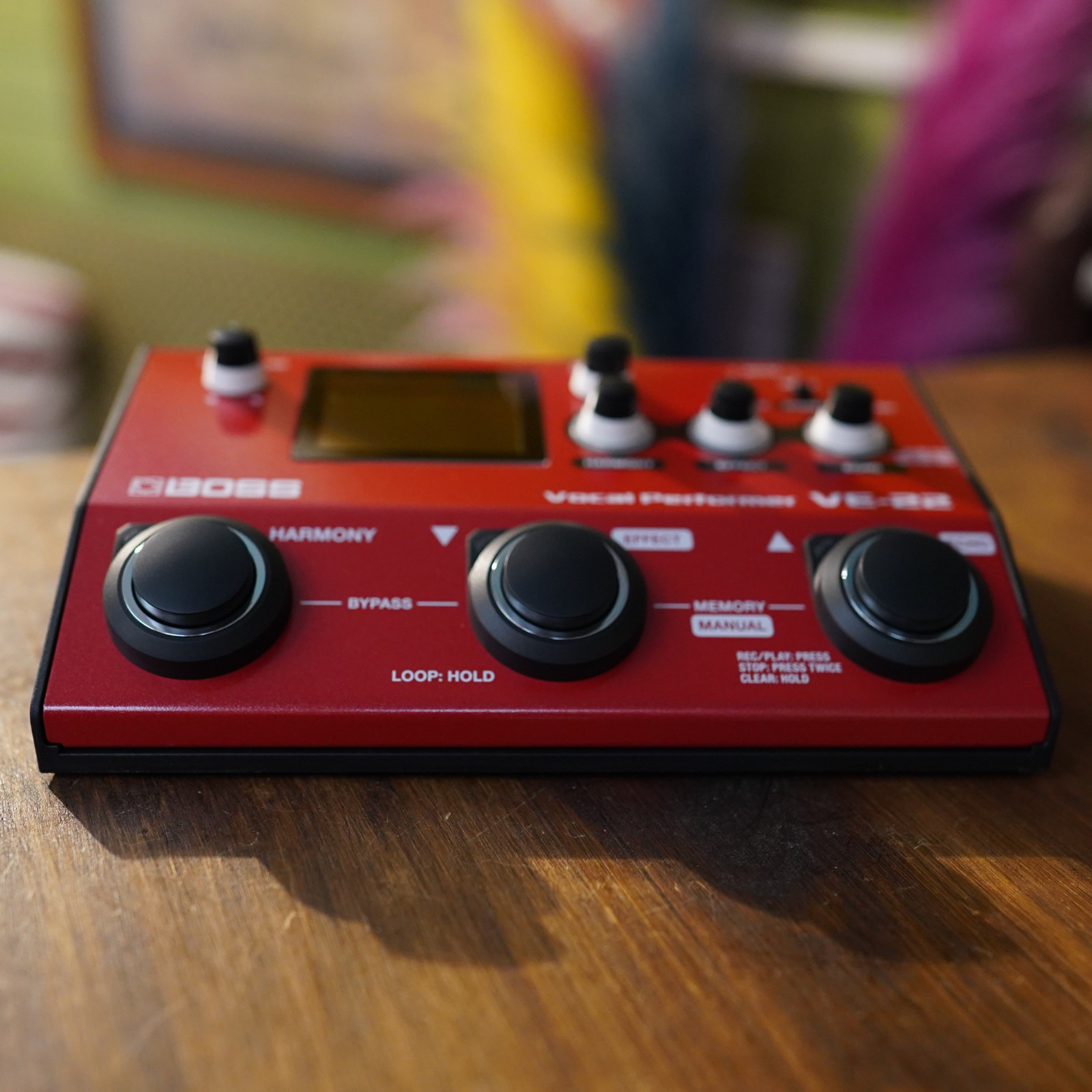 Boss VE-22 Vocal Effects and Looper Pedal Guitar