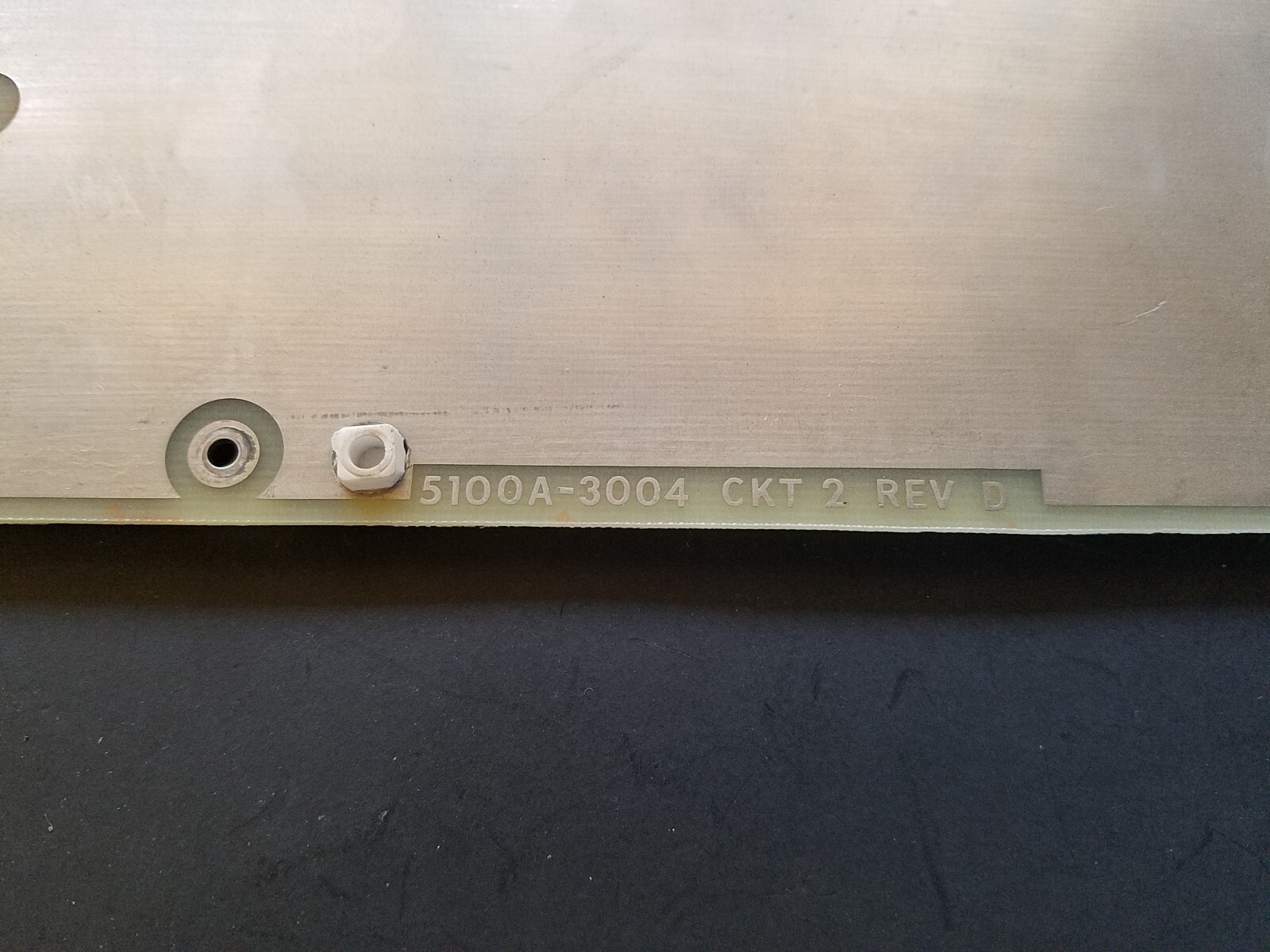 FLUKE 5100B Calibrator 420281 DIAGONAL BUS Board 5100A-3004