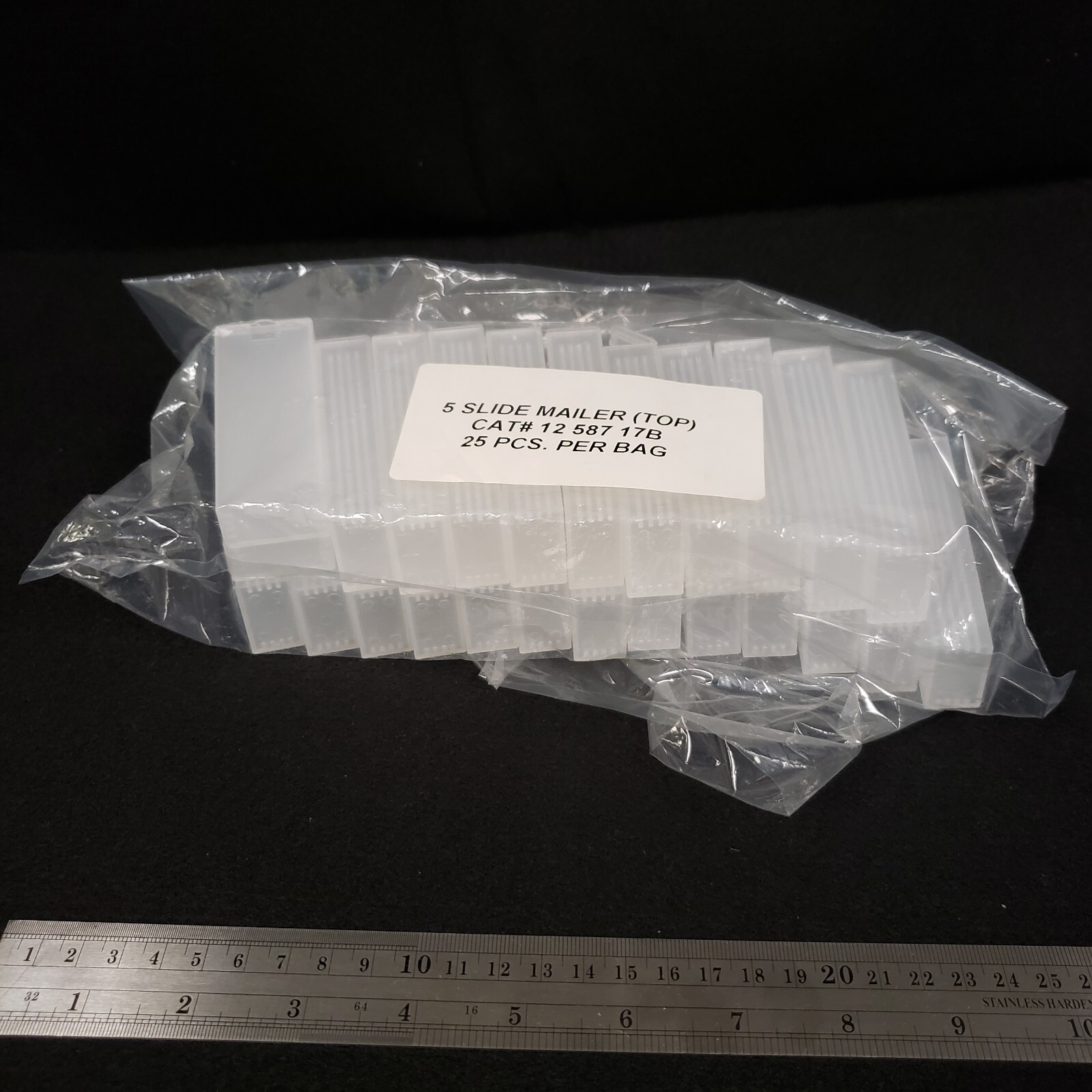 Fisherbrand™ Top-Opening Five-Slide Plastic Microscope Slide Mailer/Transporter