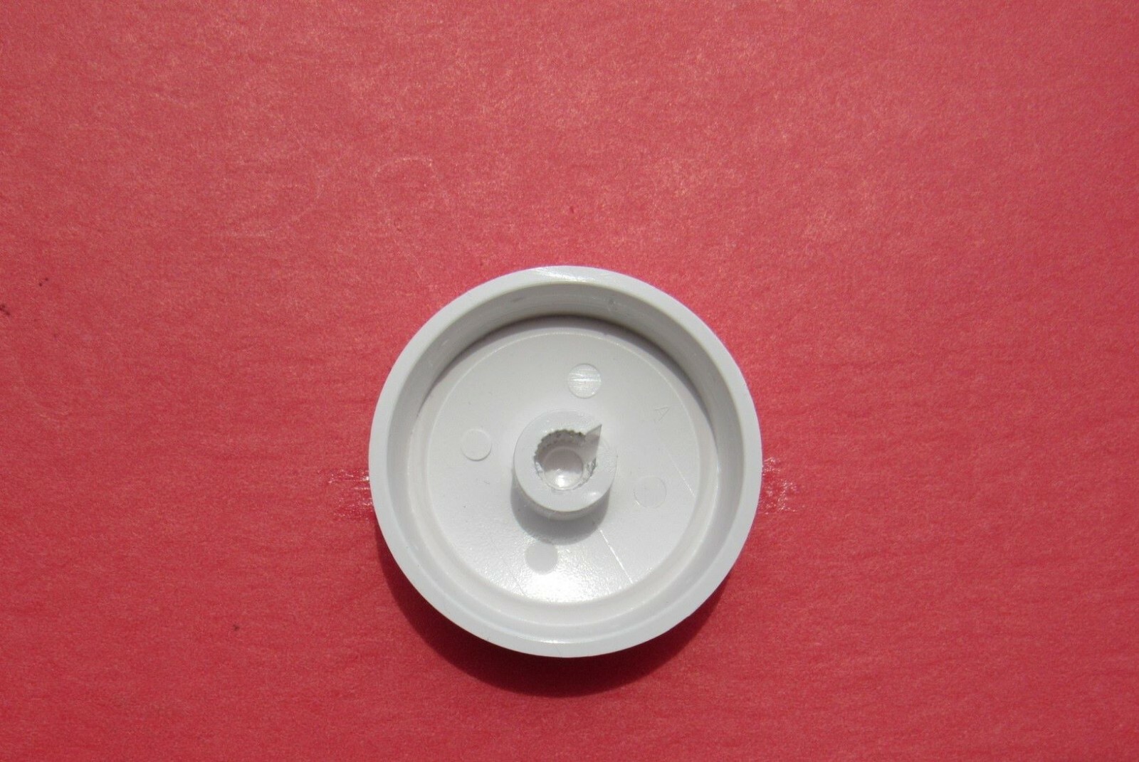 (2) White LUTRON Knobs fits volume control, fan, dimmers, etc