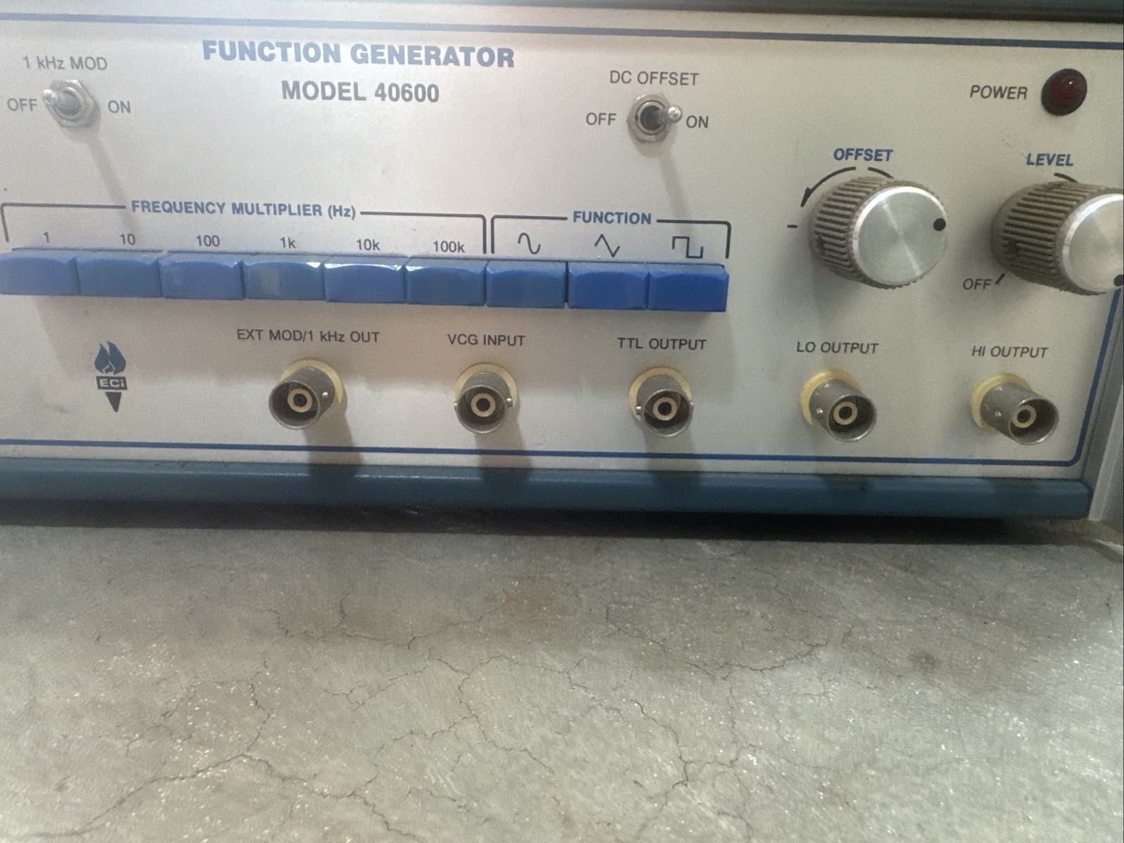 ENERGY CONCEPTS INC. ECI MODEL 40600 FUNCTION GENERATOR