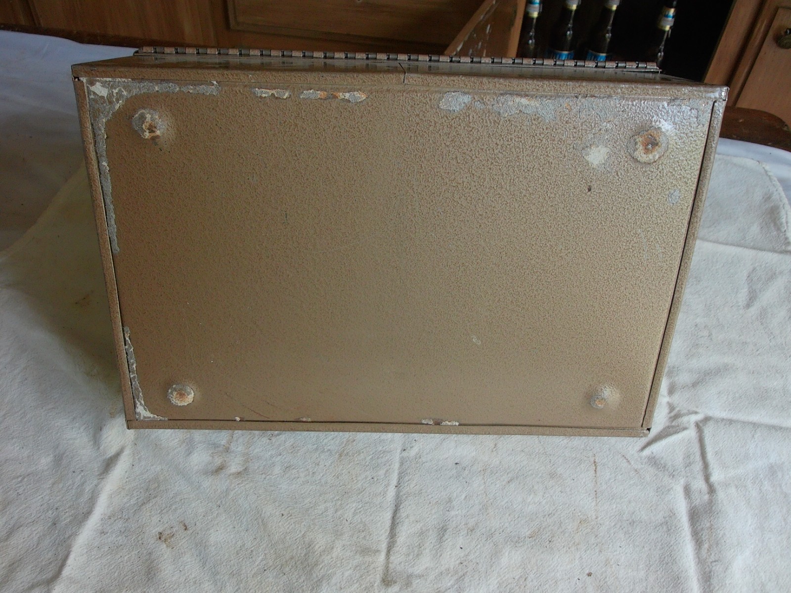 Vintage Rockaway Security Chest with Keys Solid condition! Lot 26-29-3
