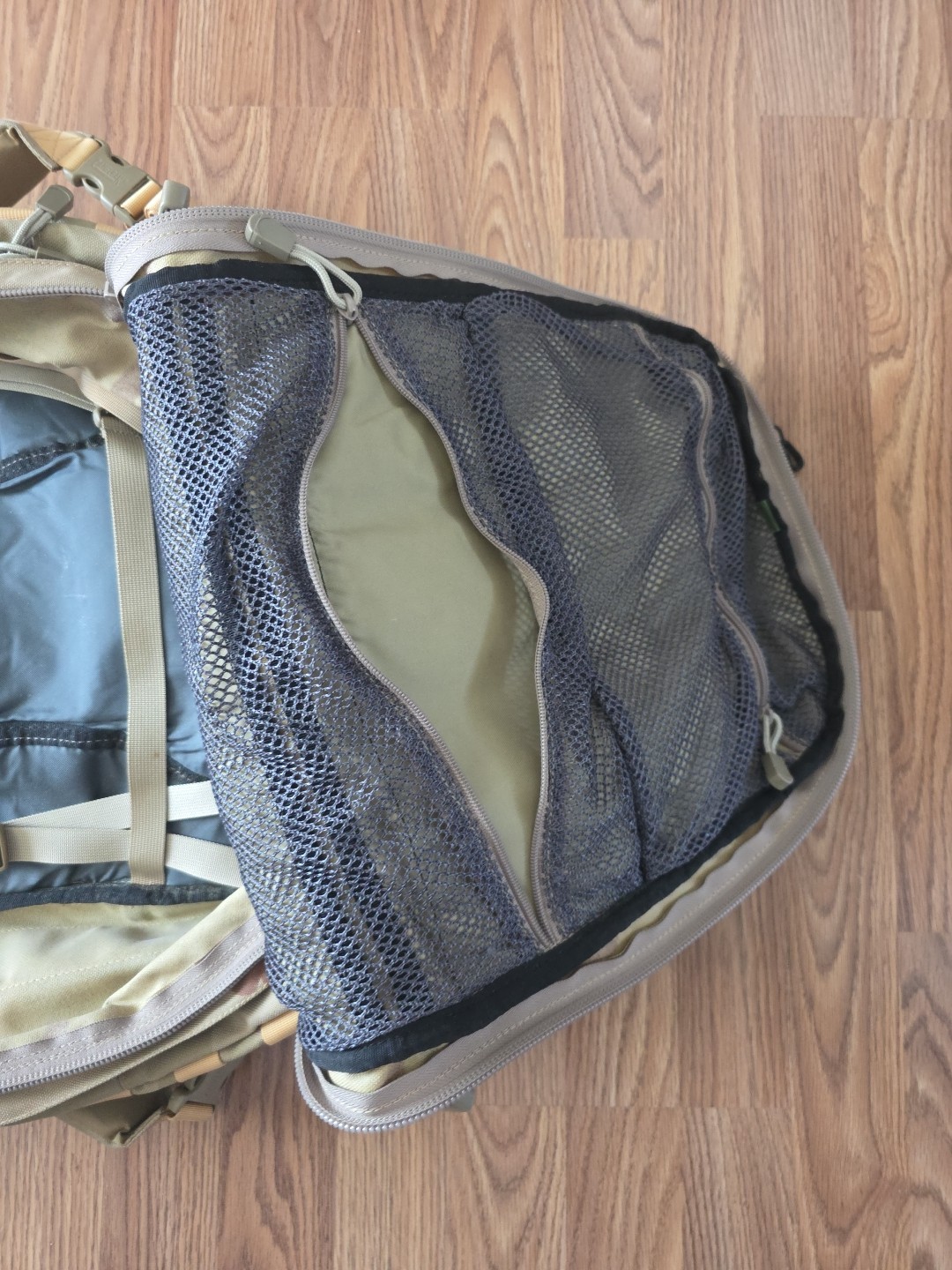 Camelbak Maximum Gear Military Tactical Backpack Coyote