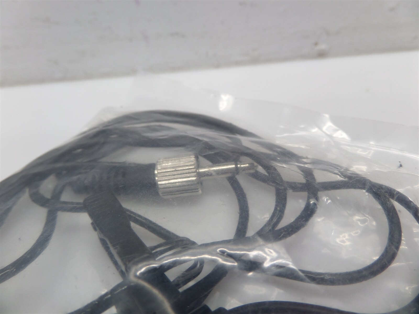 Generic Black Lavalier Lapel Clip-On Microphone 1/8" Audio Connector