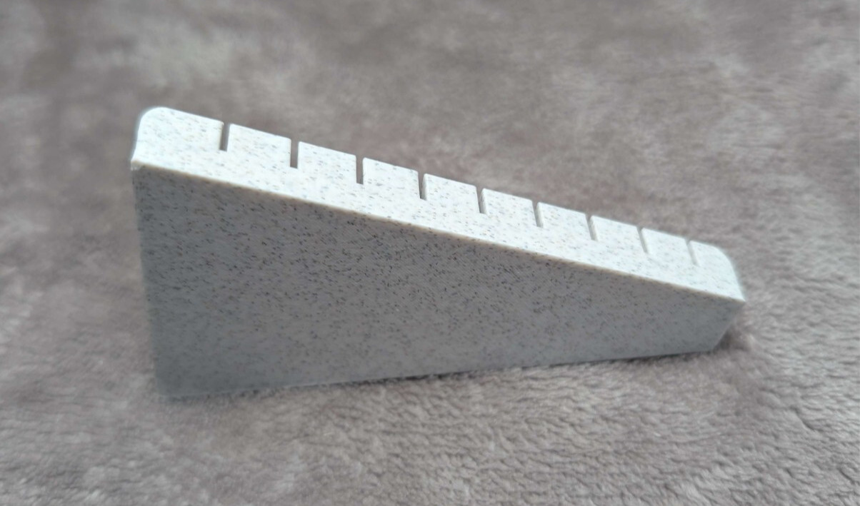 Fly Tying Feather Folder - CDC Feathers Block