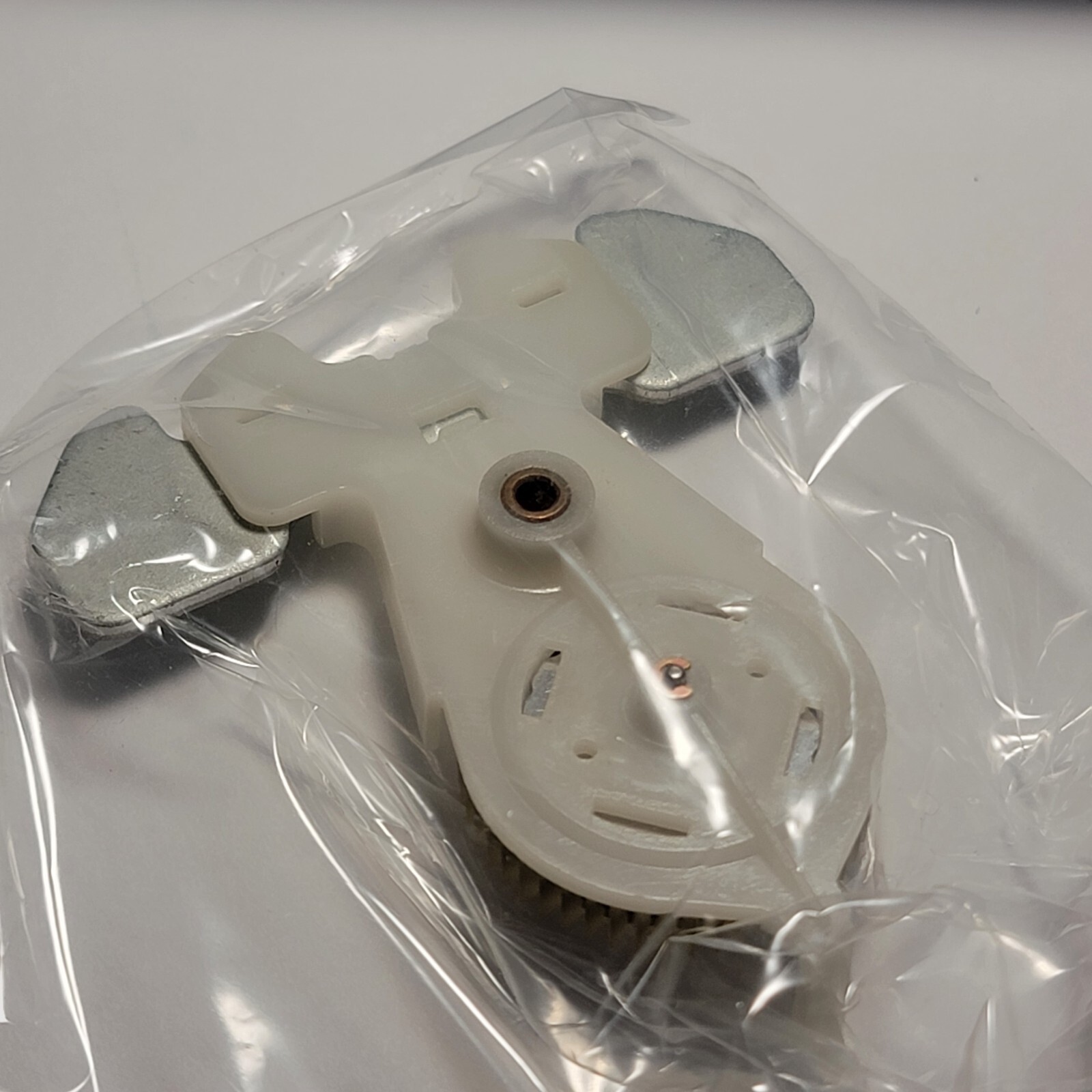 NOS Sony Genuine Arm Block Assy Pendulum For Betamax Recorders P/N A-6759-074-P