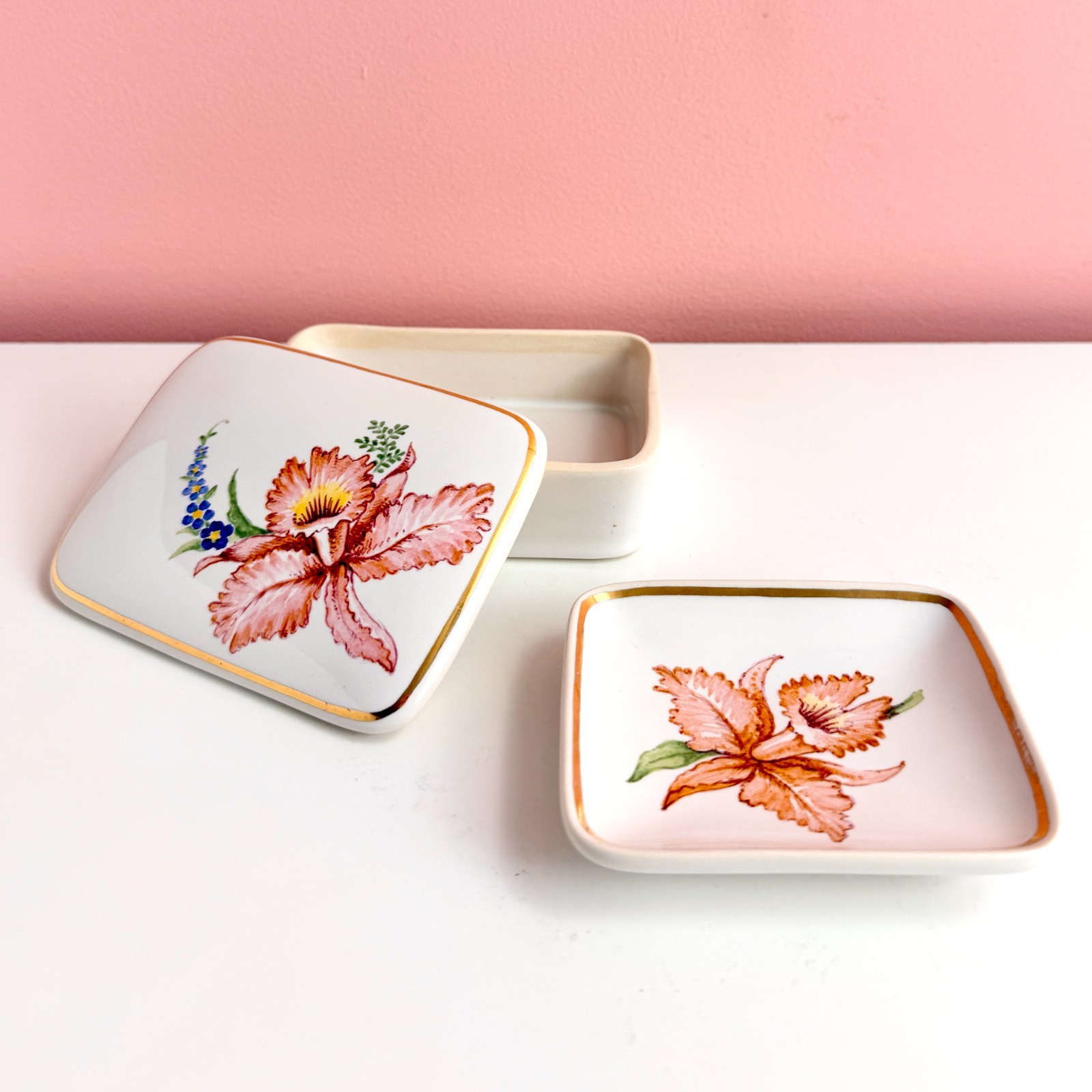 Midcentury Flower Lidded Box & Dish Set