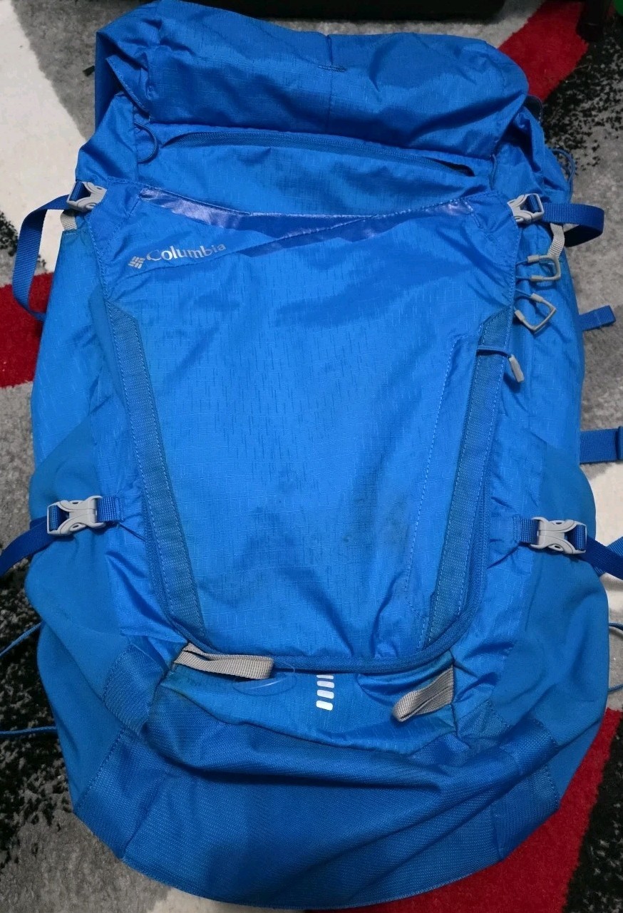 Columbia Blue and Gray Hiking Backpack Good Condition Lots Of Pockets