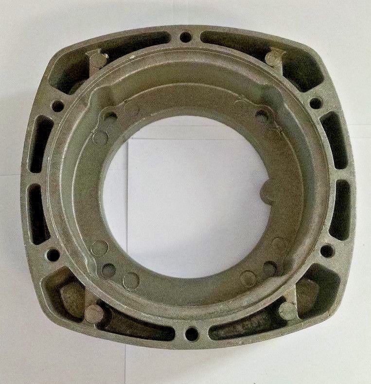 624454-504 Thomas Compressor Head Adapter