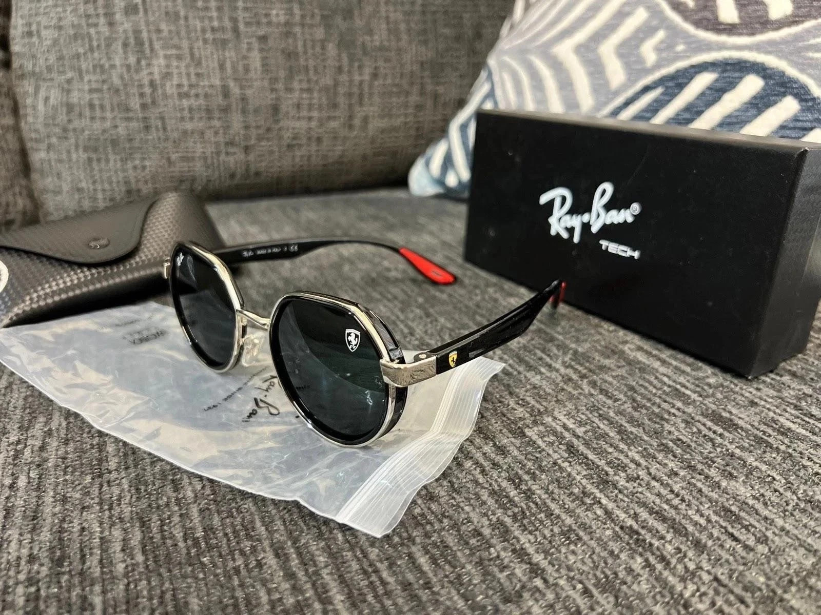 NEW Ray-Ban RB3674-M F031/71 Scuderia Ferrari Gold/Black Sunglasses