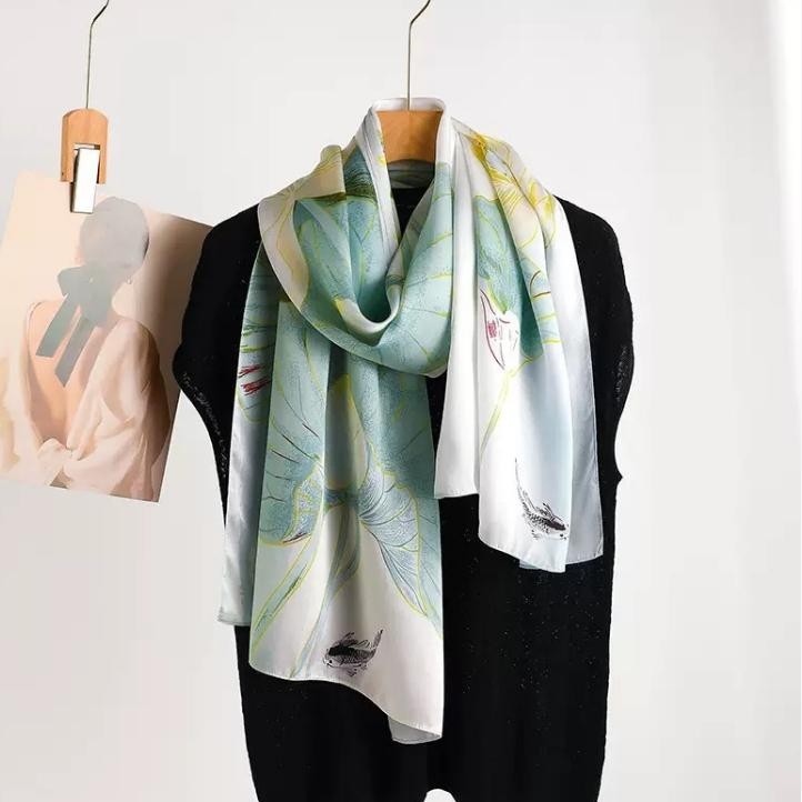 100% Silk Scarf in White and Mint With Floral Print Design Ladies 170*53 cm new