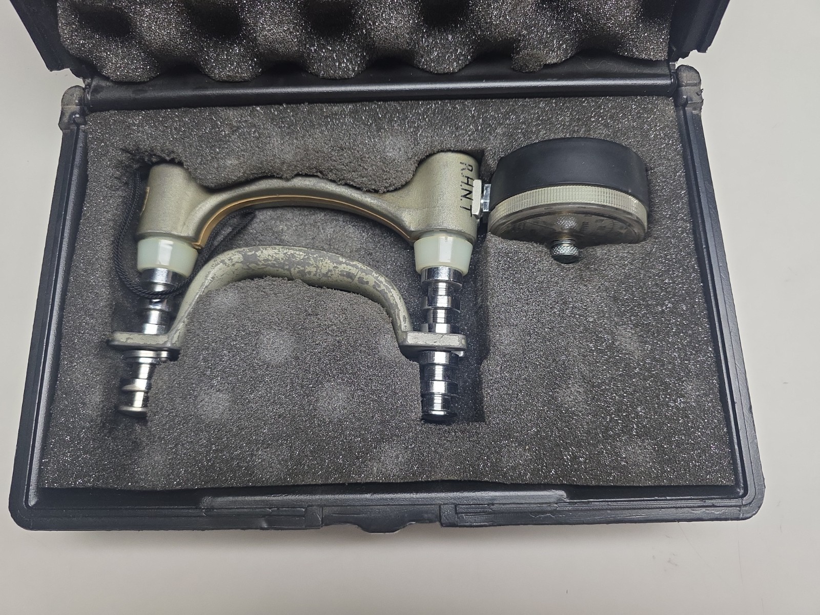 Jamar Hydraulic Hand Dynamometer Grip Strength Tester w/ Case Model 1
