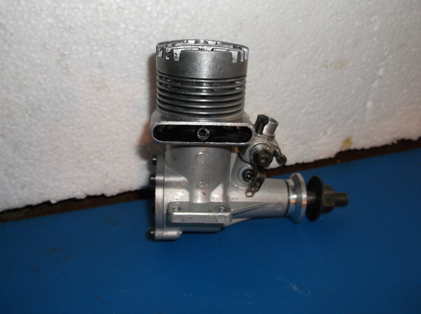 VINTAGE OS MAX S .35 R /C MODEL AIRPLANE ENGINE COMP. GOOD COND.