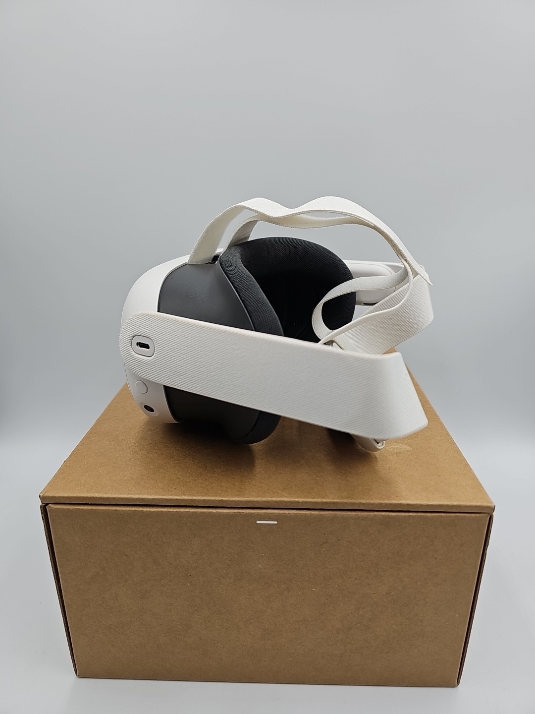 Meta Oculus Quest 3 S3A - 512GB VR Headset with Controllers