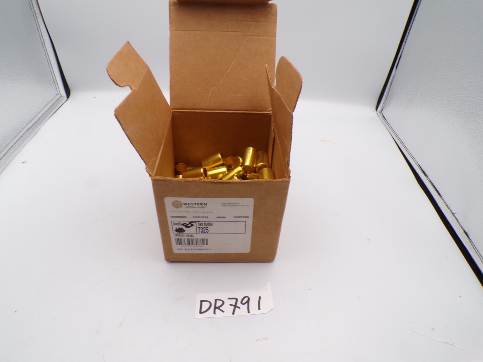 Western Enterprises Lot (85 pack) Brass Ferrule Item 7325 New in Box