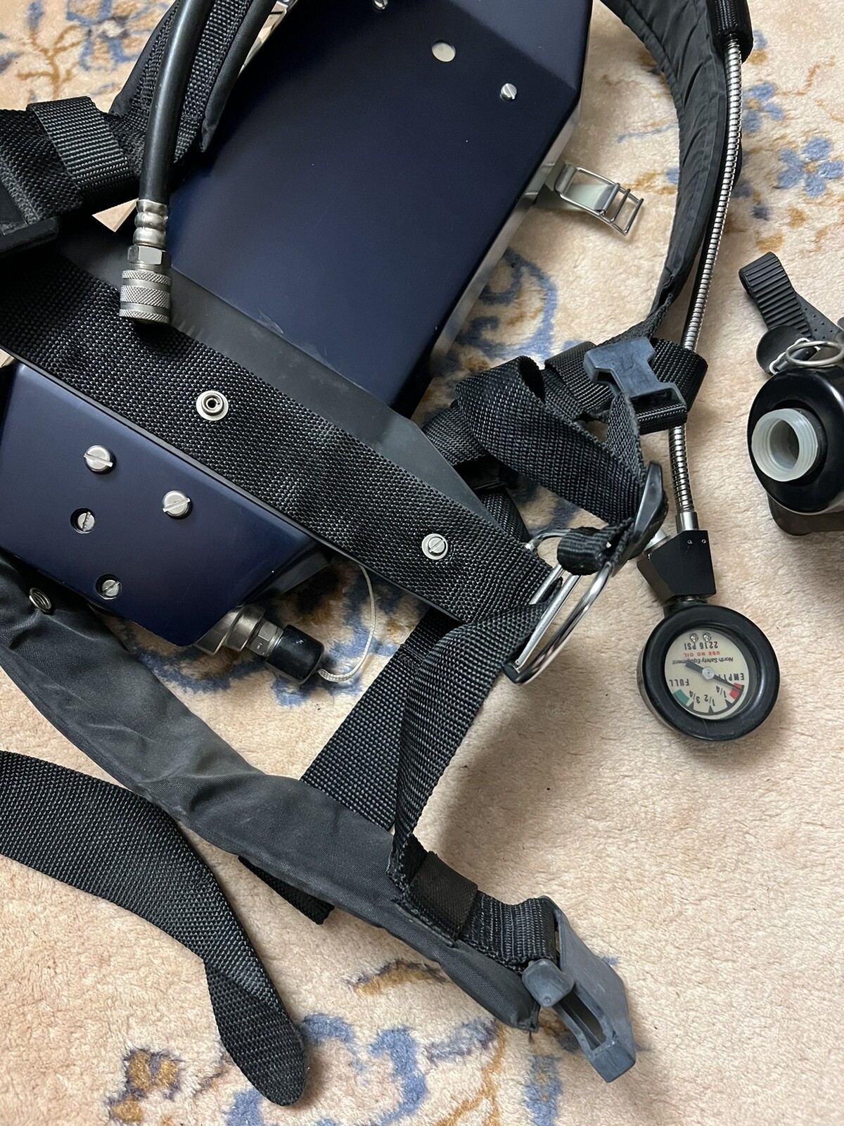 Vtg North Self-Contained Breathing Apparatus Scuba Gear Metal Backplate Harness