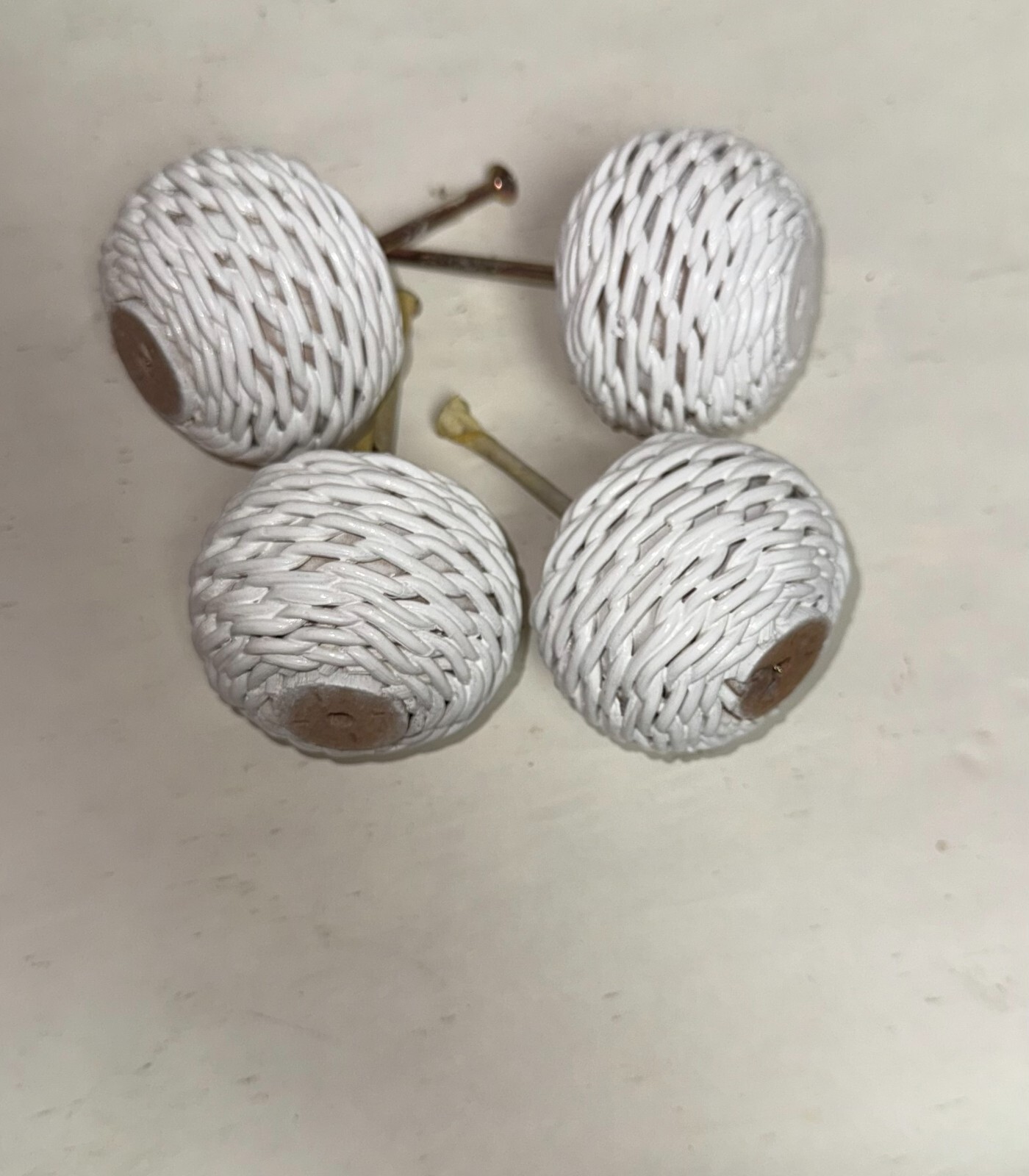 Bottom Ball Feet