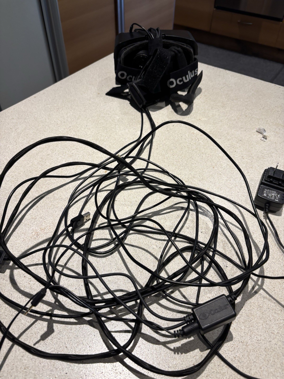 Oculus DK2 Development Kit 2 VR Headset 75Hz 100° FOV w/ Camera & Cables