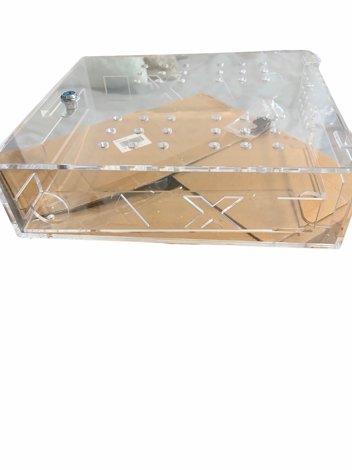Skywin PS4 Console Lock Box Acrylic Case for Public Gaming Setup
