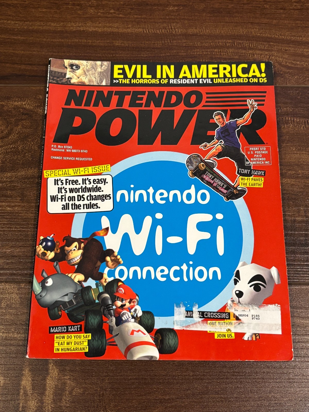 Nintendo Power Magazine Volume 199 January 2006 Attached Poster Cards