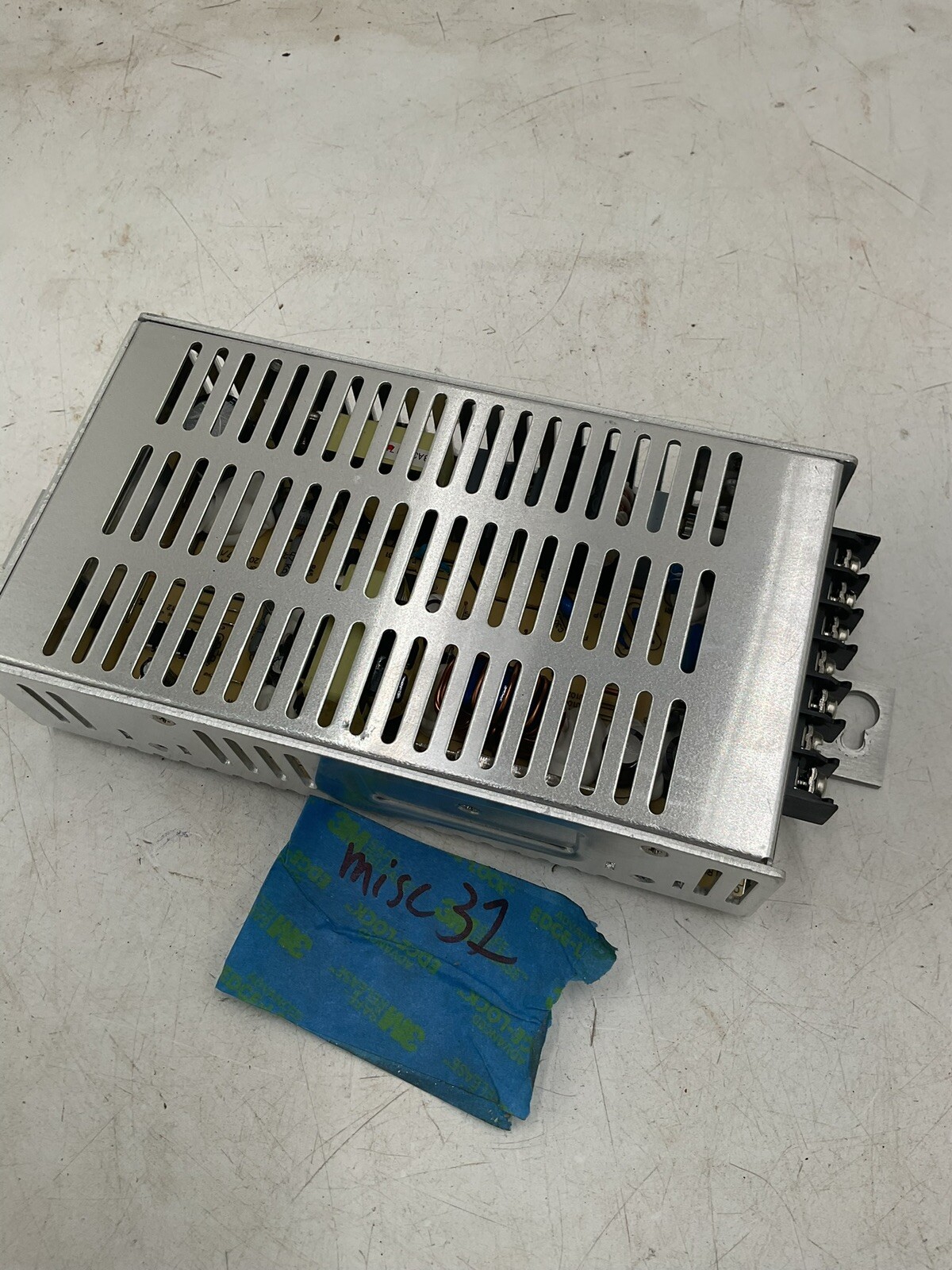 MEAN WELL SP-100-27 POWER SUPPLY