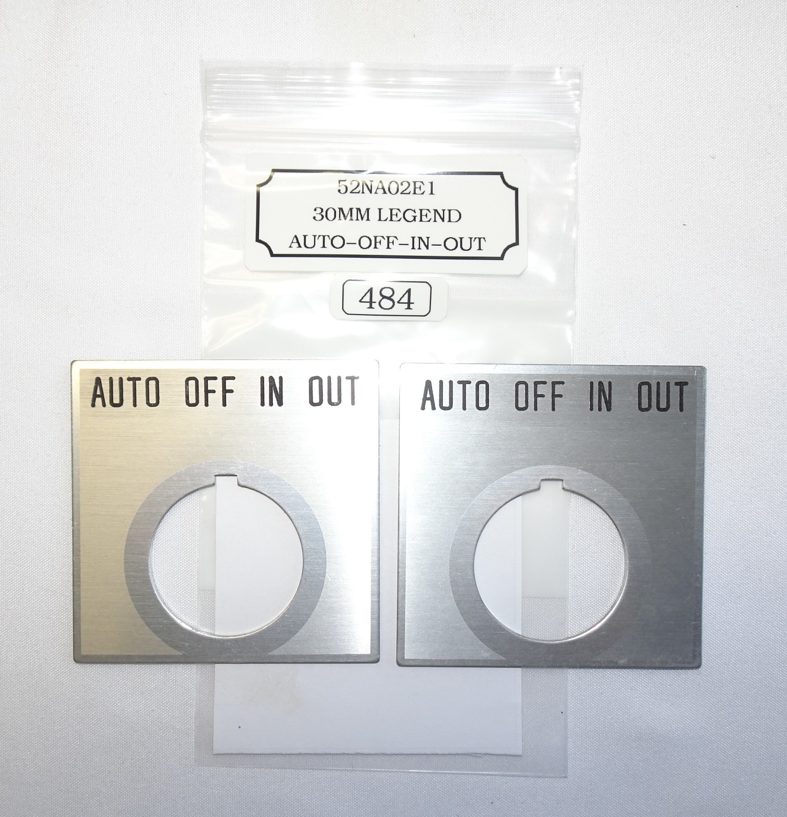 *NEW* (LOT OF 2) SIEMENS 52NA02E1 "AUTO/OFF/IN/OUT" 30mm LEGEND PLATES (484)