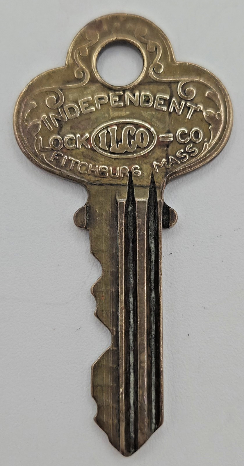 Vintage Independent Lock Co ILCO Fitchburg Mass MA Made USA 1001 EN ORNATE KEY