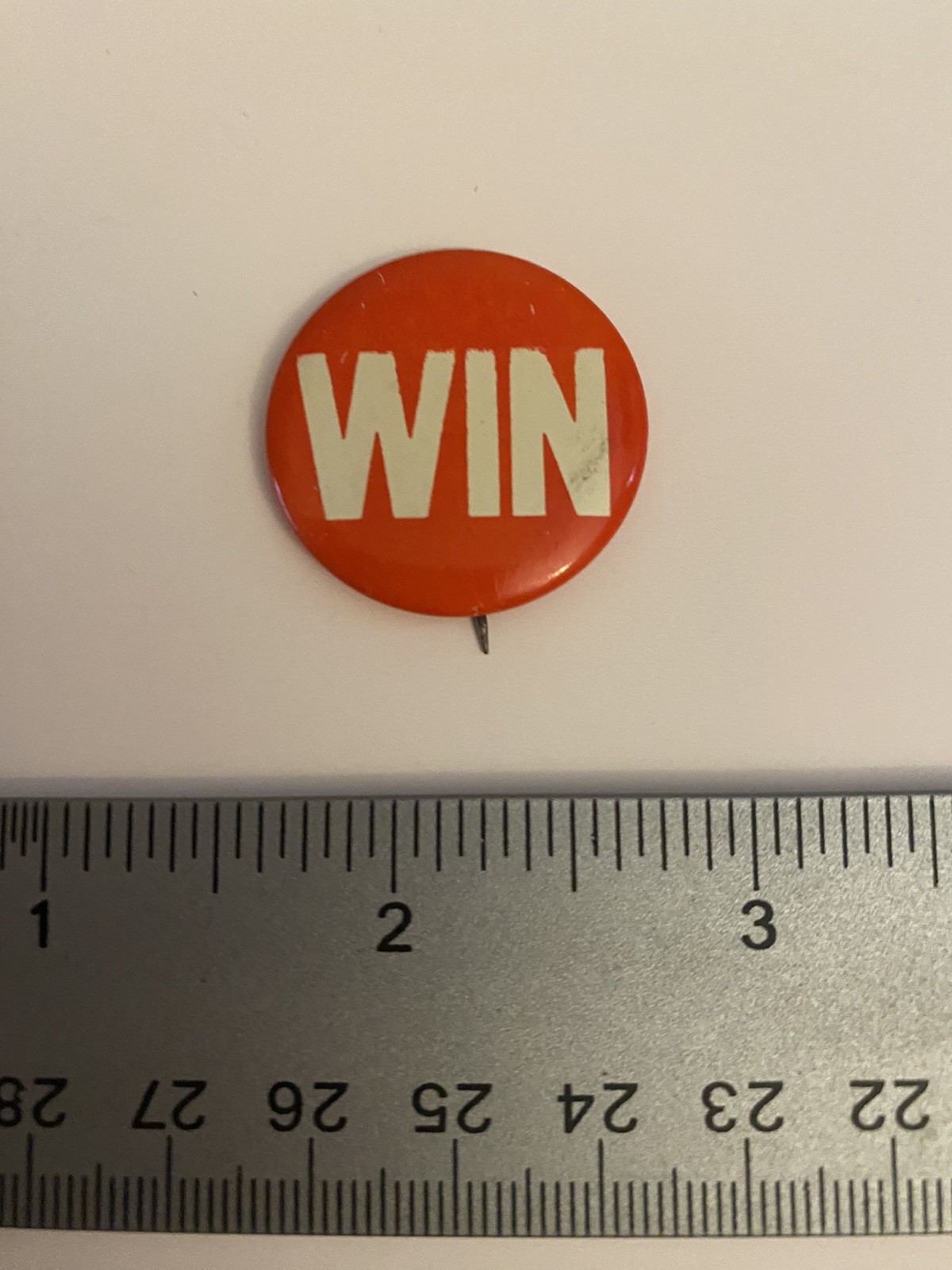 Win Pin Back Button P81