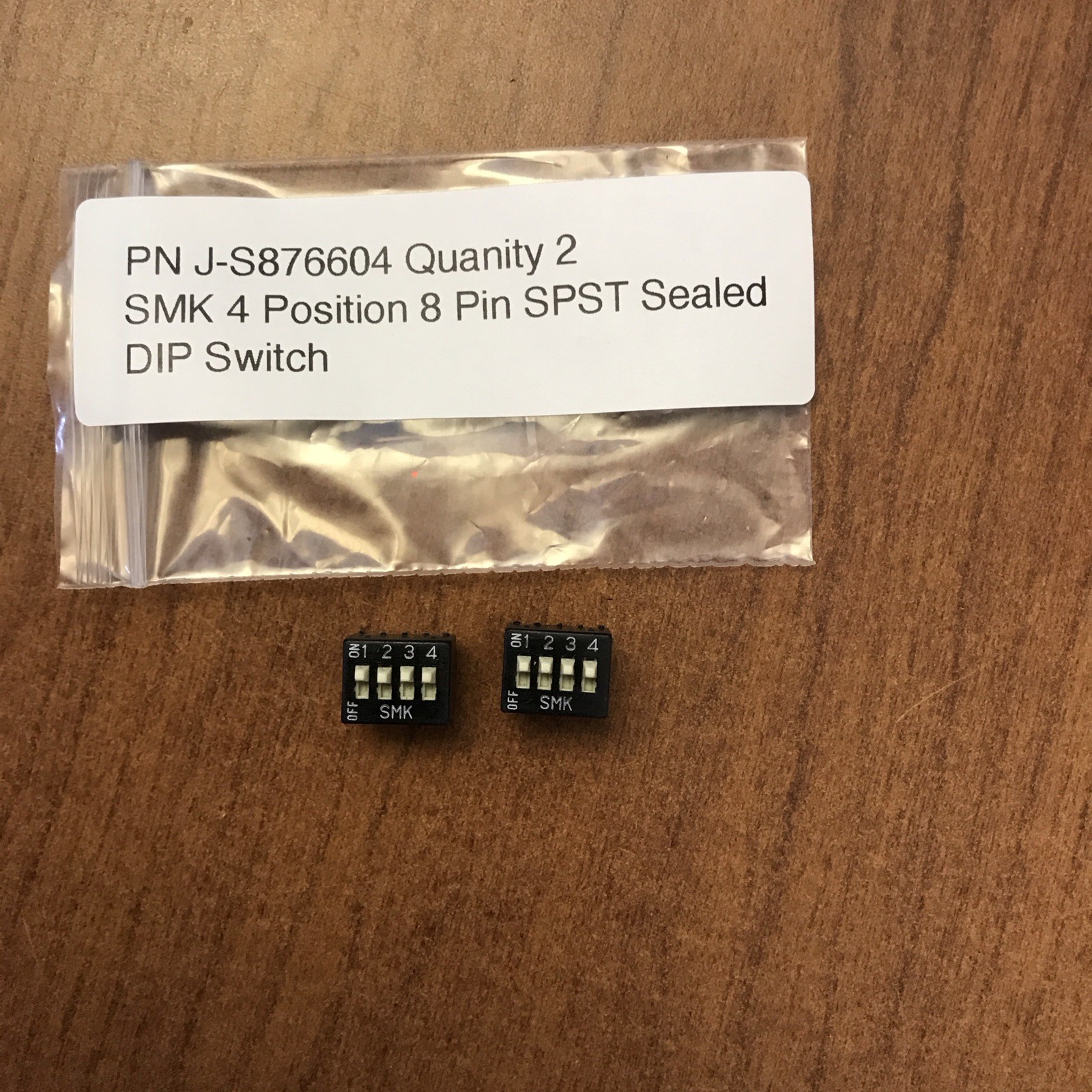 SMK J-S876604, 4 Position 8 Pin SPST Sealed Through-Hole DIP Switch, Lot of 2