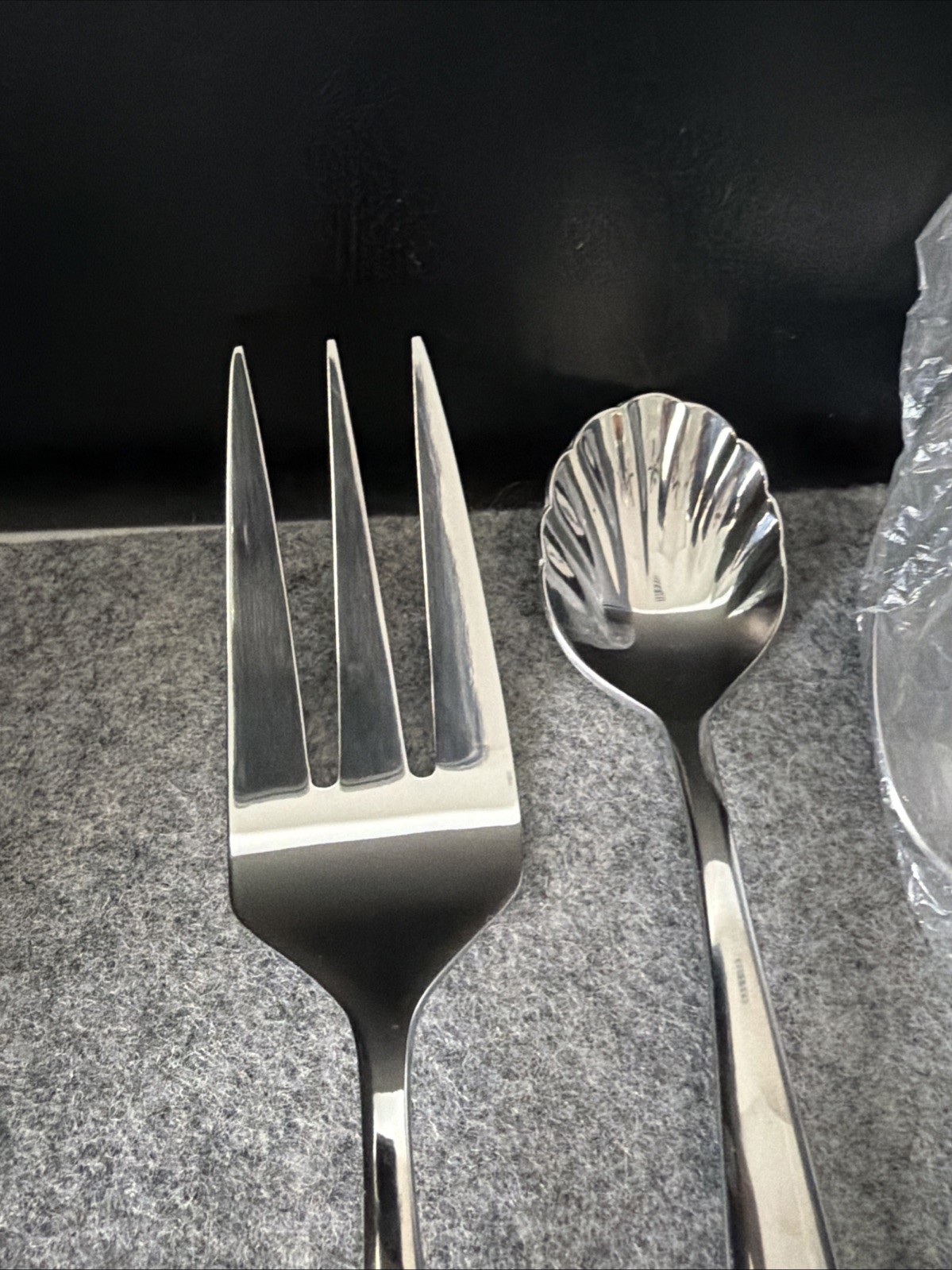 Oneida Taylor Stainless Flatware Heavy Duty Glossy “