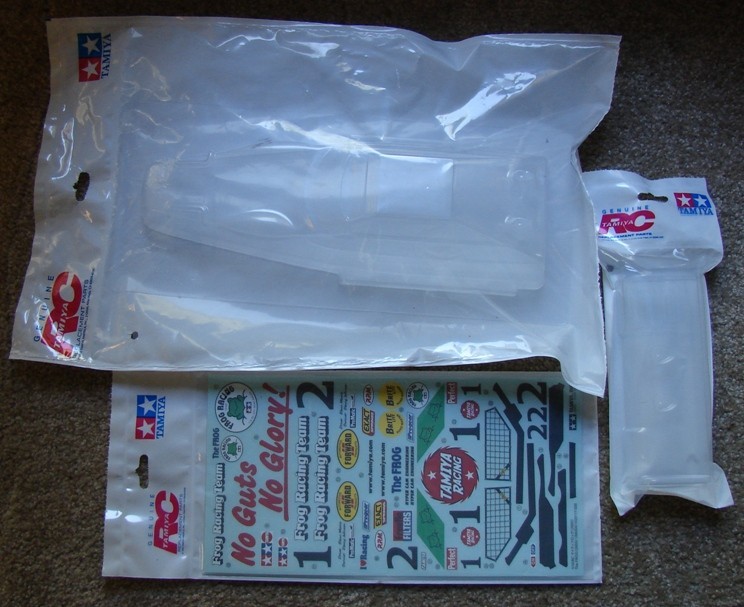 Tamiya RC Body 1:10 The Frog with Spoiler + Sticker Set: 58354 # 1825407 1835004