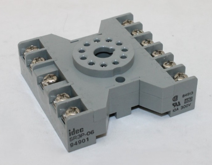 IDEC SR3P-06 Relay Socket Base (Lot of 2)