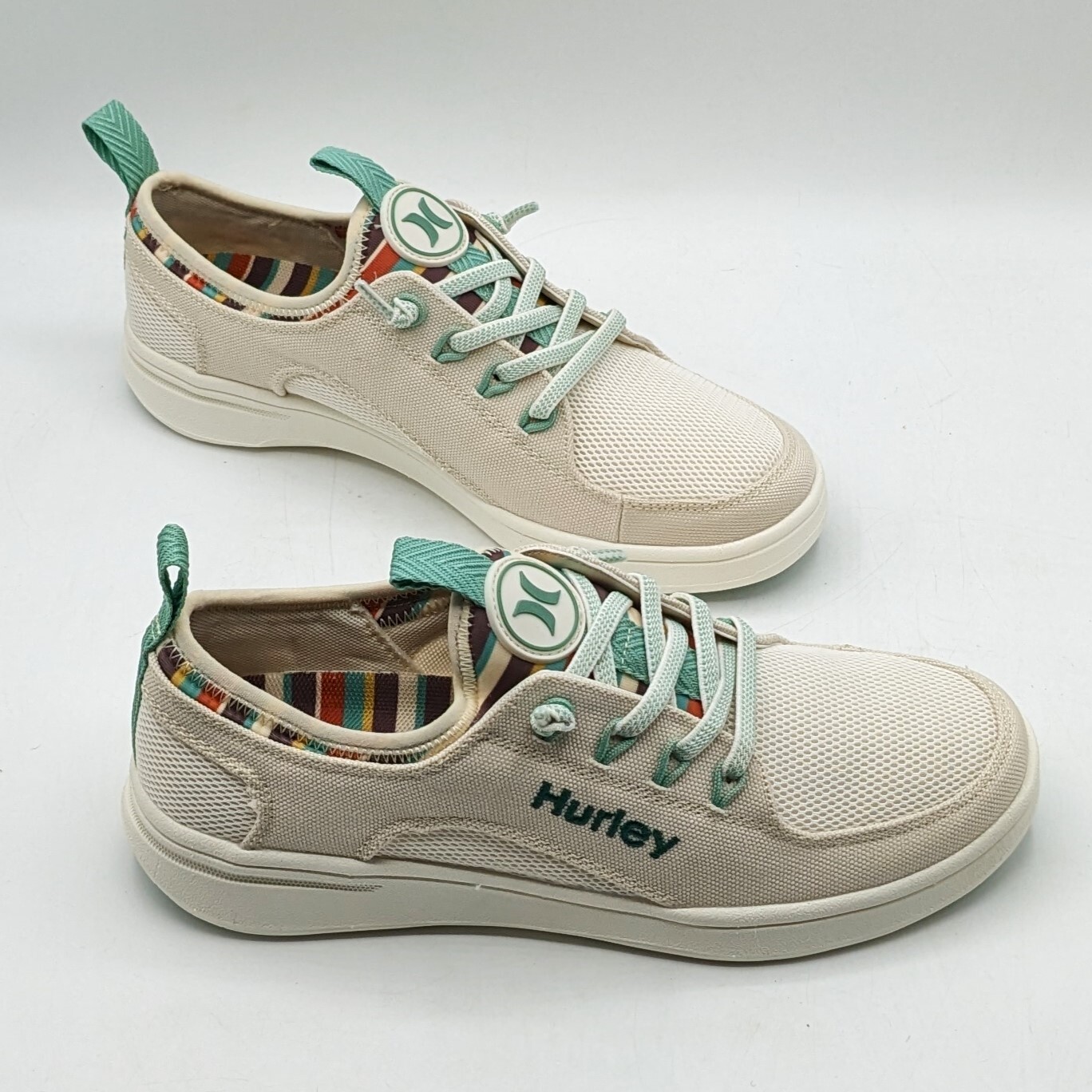 Hurley “Castaic” Women’s Colorful & Functional Casual Fashion Sneaker Beige NEW