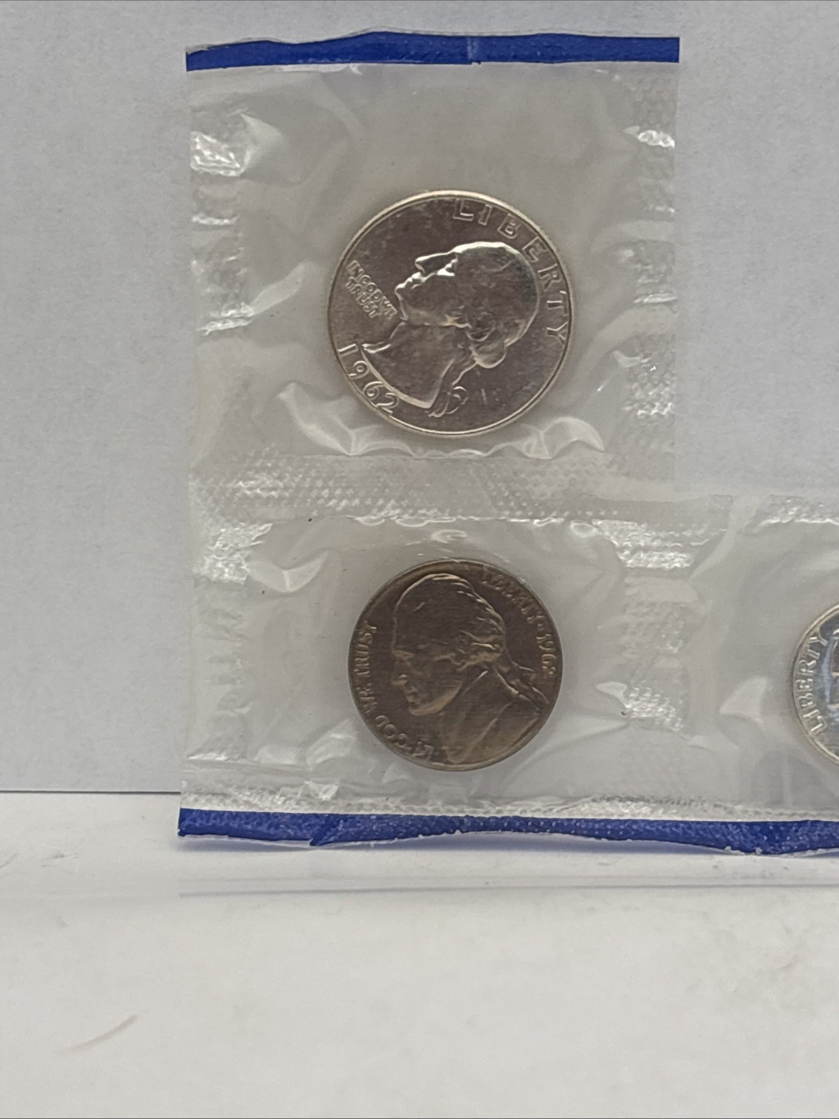 1962 Philadelphia Mint UNCIRCULATED Set Missing Half - 90% silver quarter & dime