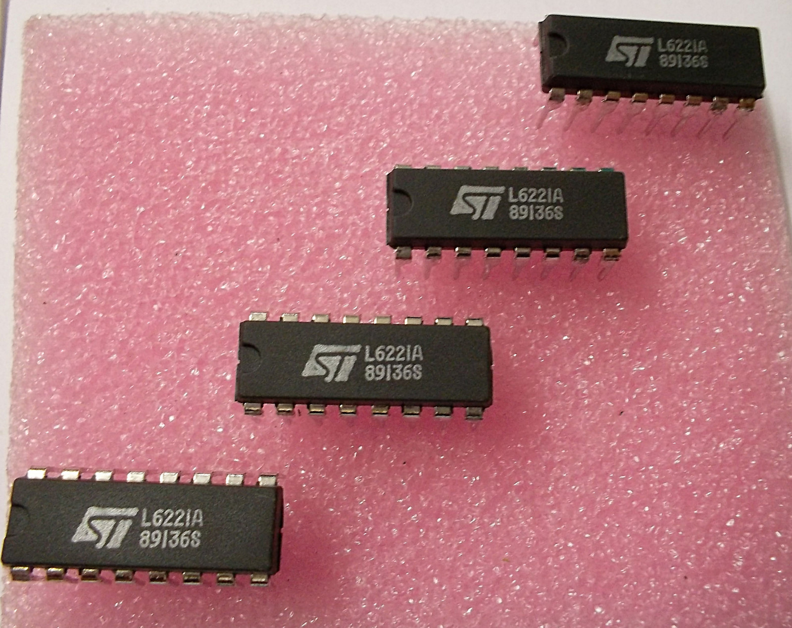 2pieces  L6221A = UDN2540B | QUAD DARLINGTON SWITCH | 50V | DIP16 | STM L6221AS