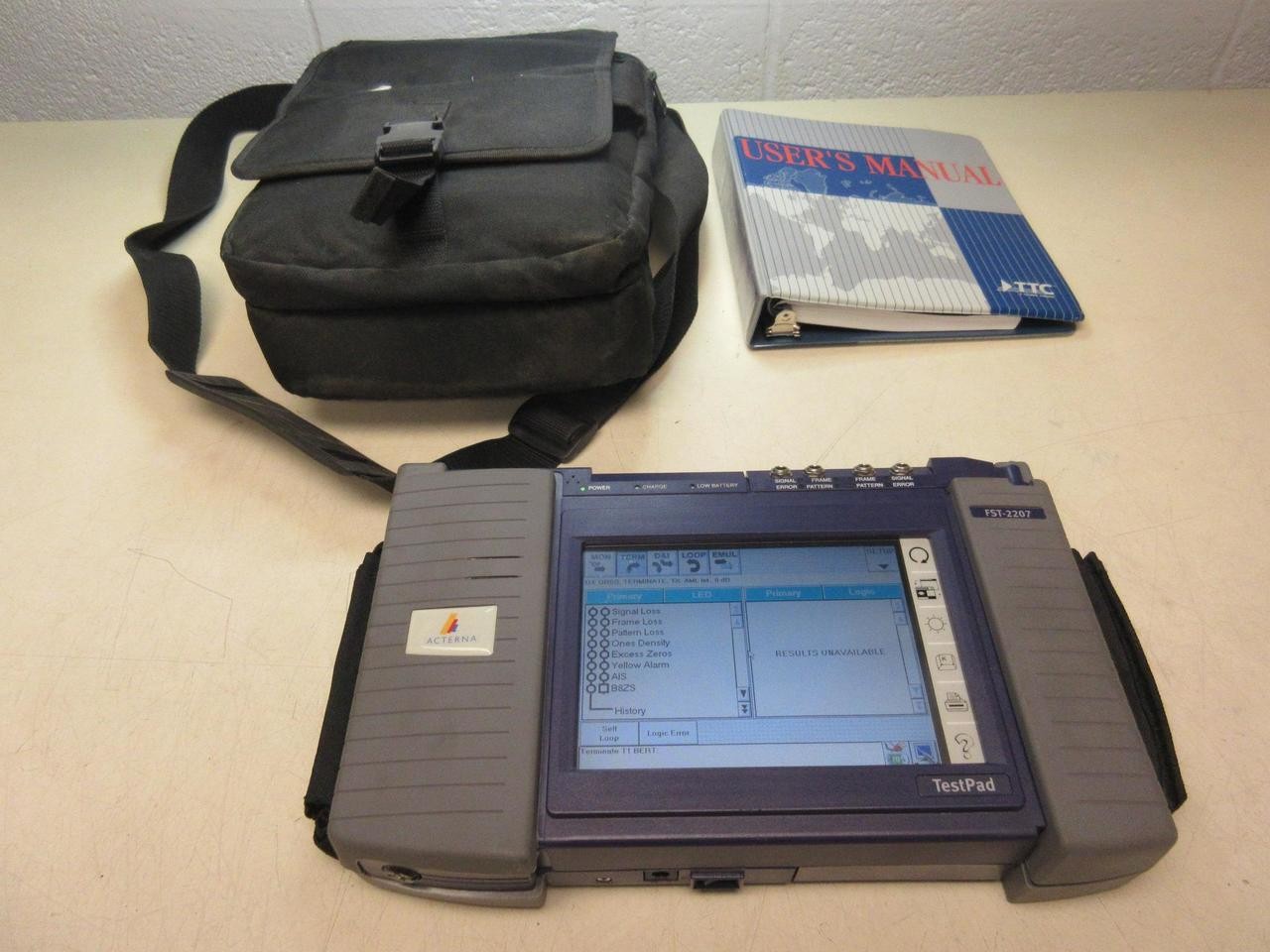 ACTERNA FST-2207 TESTPAD WIRELESS COMMUNICATION ANALYZER T94072