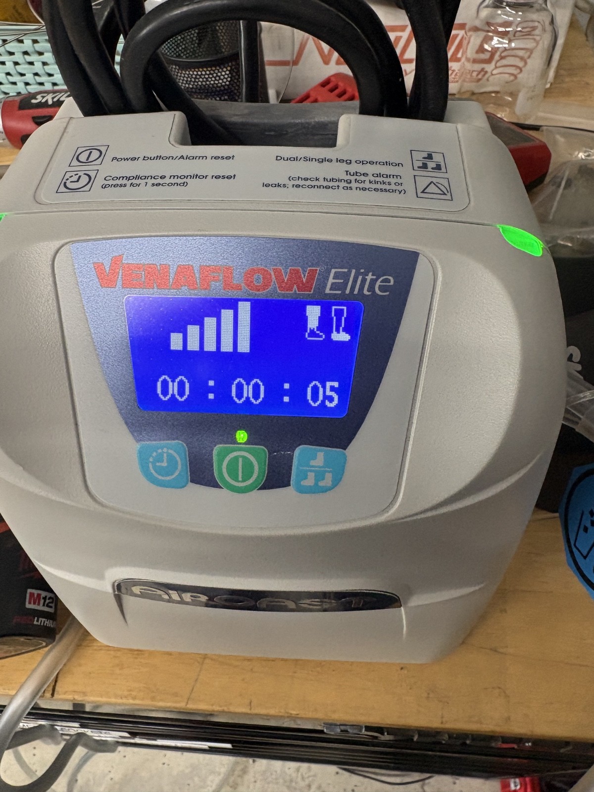 Aircast Venaflow Elite DVT prophylaxis system / Tubing