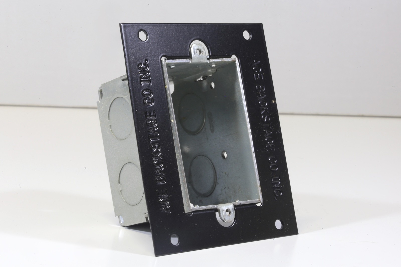 Ace Backstage PE - Single Duplex Switch Box with Steel Mounting Panel New