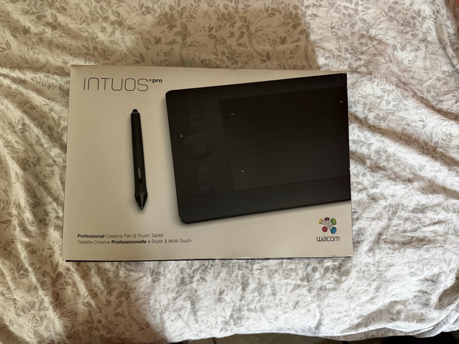 Wacom Intuos Pro Small Digital Graphic Drawing Tablet - Black