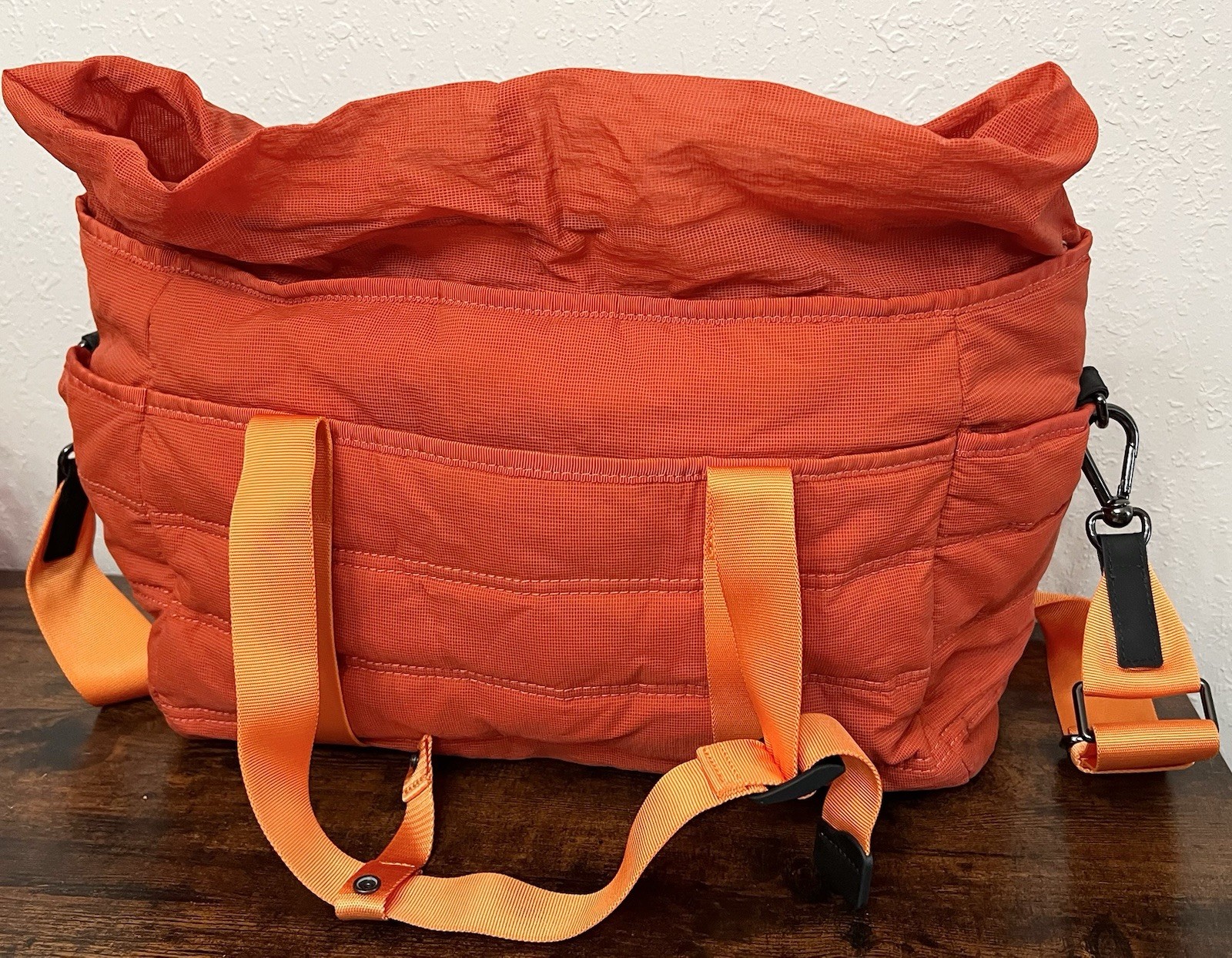 Lululemon Dash All Day Duffel Brick Orange Crossbody Strap Yoga Gym Travel