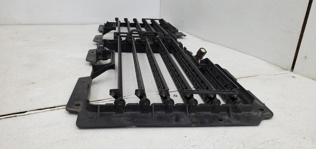 ESCALAESV 2019 Escalade Air Shutter 596979