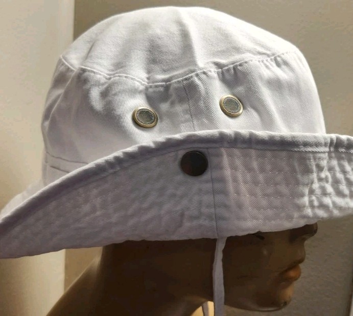 Philadelphia Eagles Throwback White Boonie Hat Side Snaps Up & Chin Strap