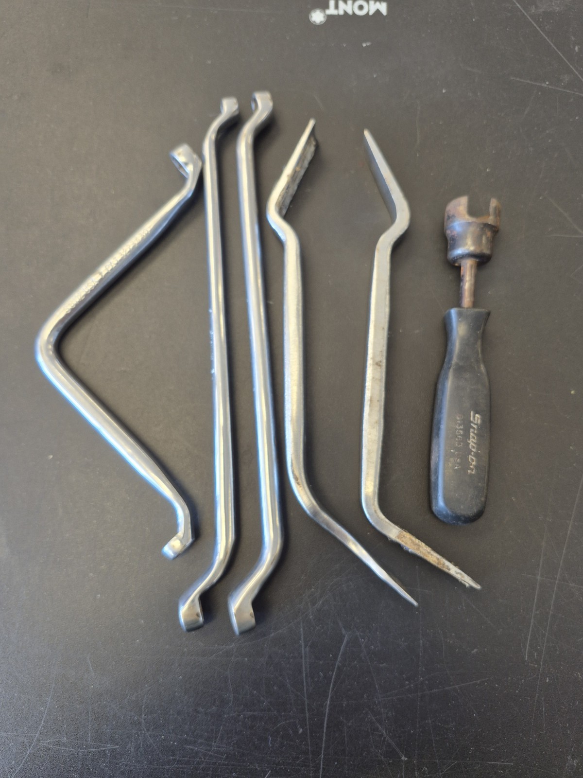 SNAP-ON TOOLS 6 PC.  TOOL,ADJUSTERS, BLEEDER, RETAINER TOOLS