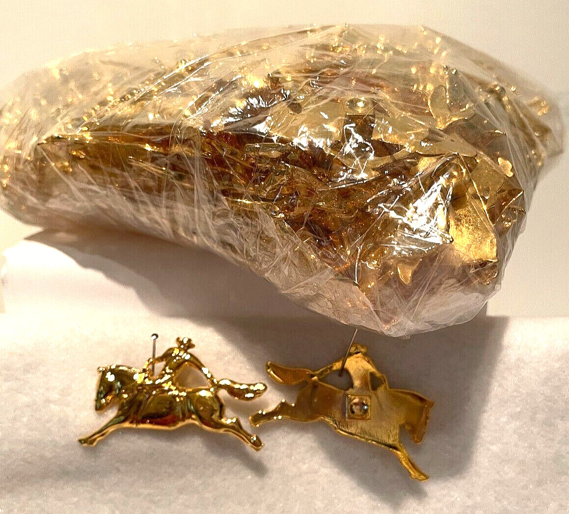 LOT OF 180 CRISPLY DETAILED COWBOY & HORSE STUD