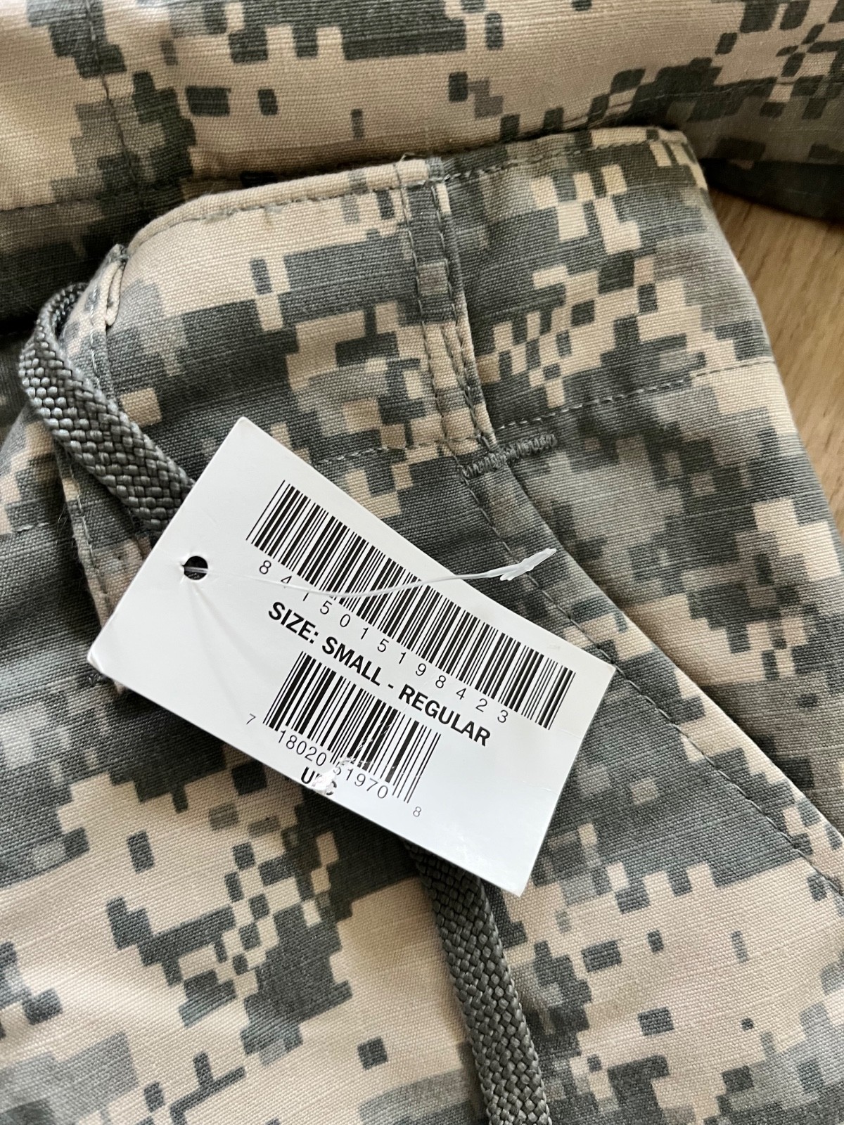 US Army ACU Digital Camouflage - Complete Set - Jacket & Trousers-SMALL LONG reg